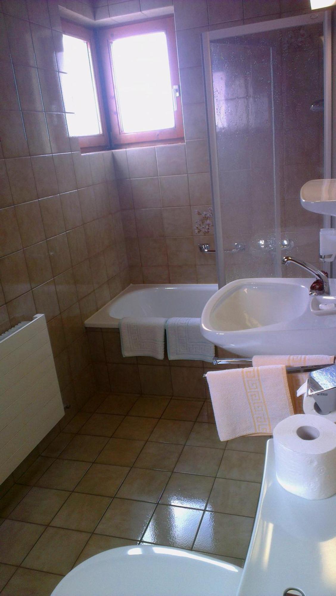 Haus Monika Und Haus Claudia Hotel ไมย์อาโฮเฟิน ห้อง รูปภาพ